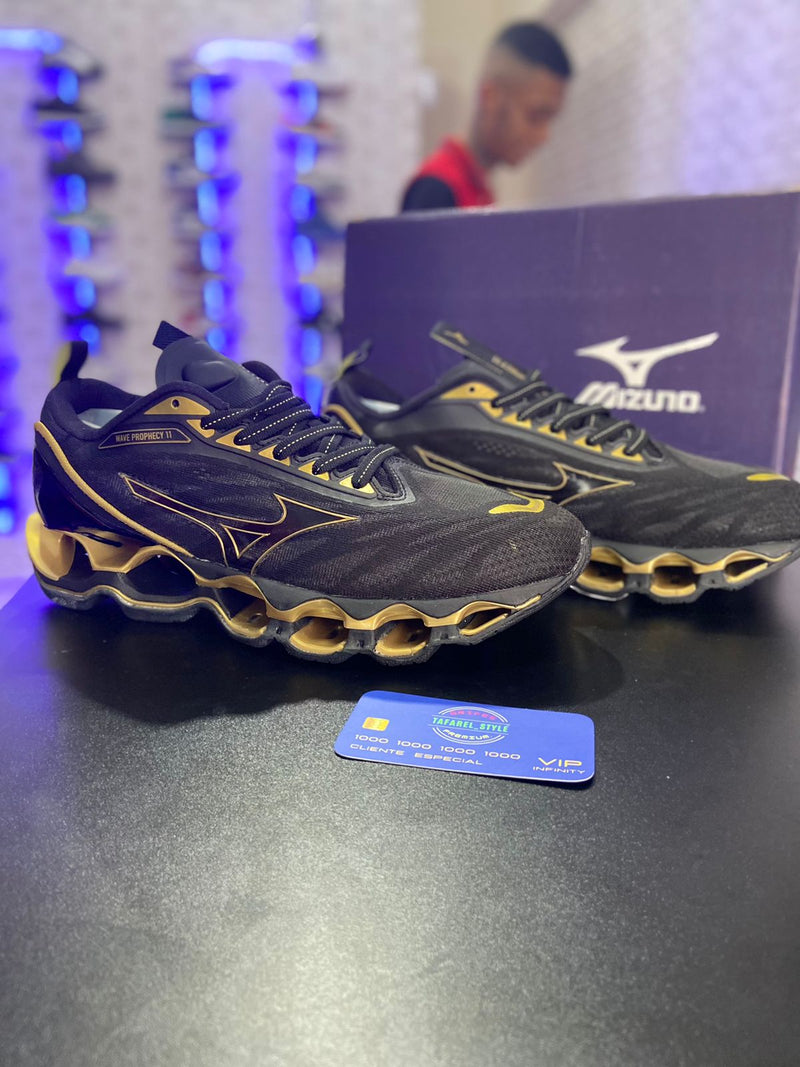 Mizuno Pro 11