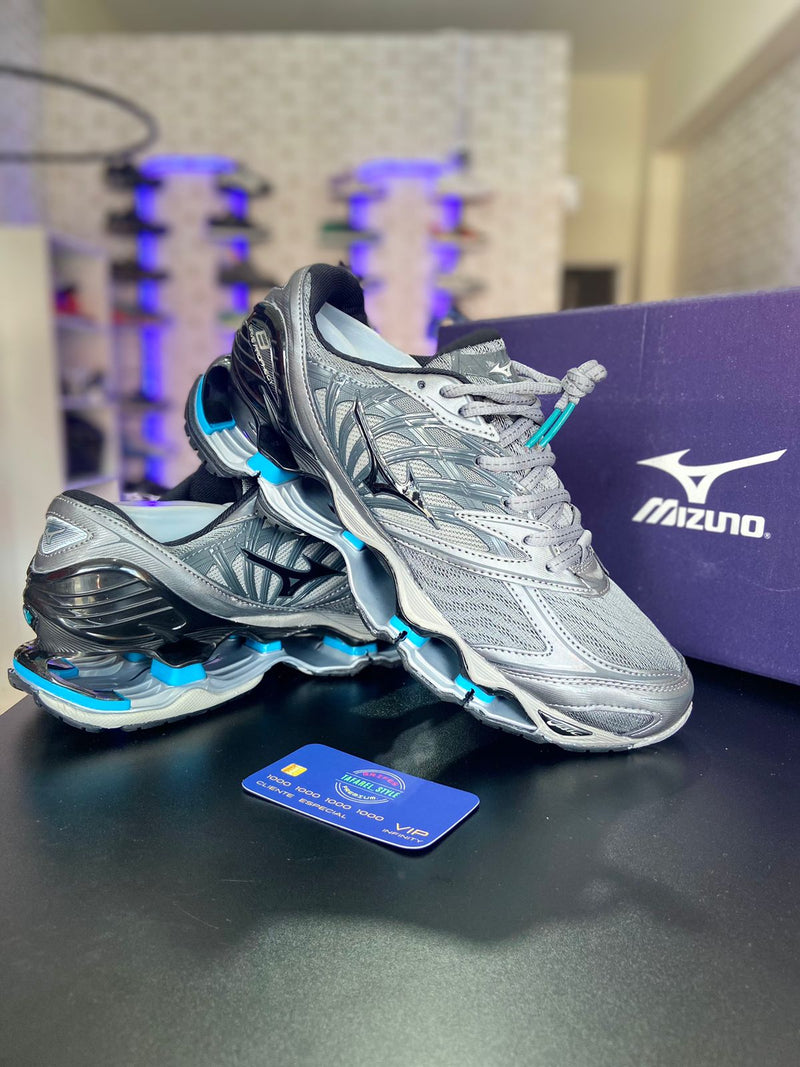 Mizuno Pro 8