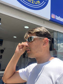 Oculos Juliet borrachinha branca