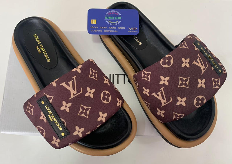 Sandália LOUIS VUITTON