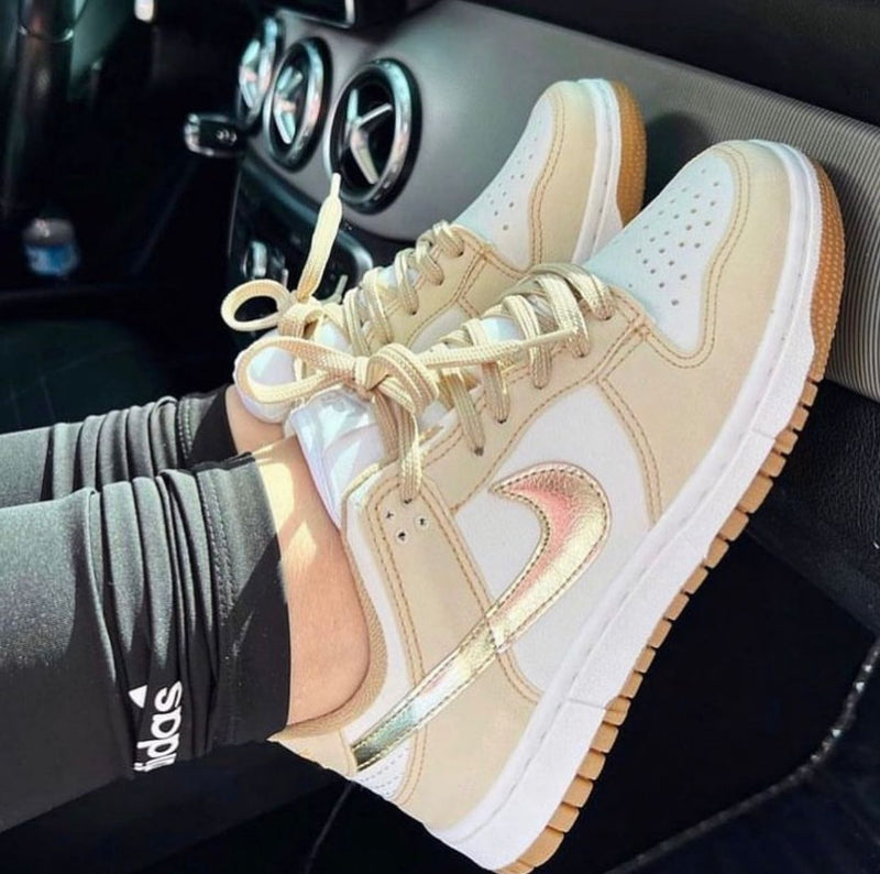 Nike Dunk Gold